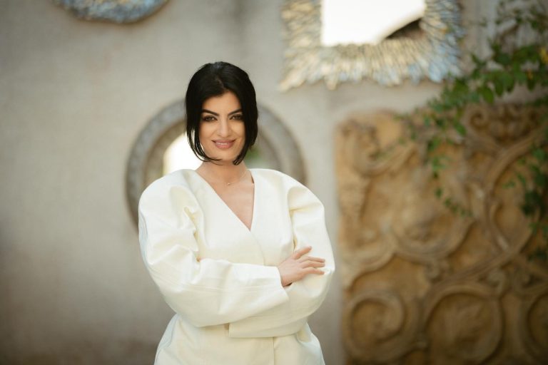 Pro-HR.ro, companie condusă de Carmen Macovei, optimizează procesul de recrutare în construcții în București